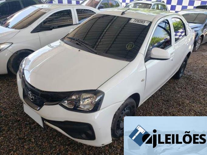 TOYOTA ETIOS SEDAN 21/21