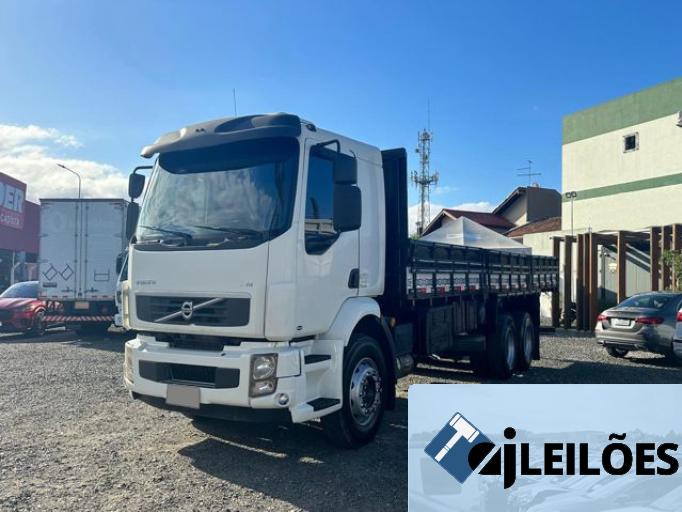 VOLVO VM-270 12/12
